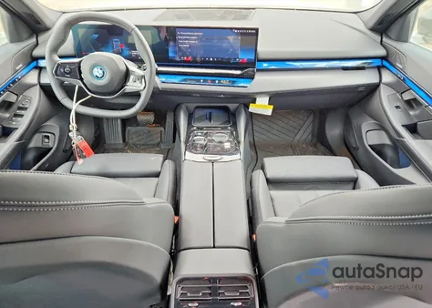 2024 BMW I5 Edrive 40 z USA, uszkodzony, nr VIN WBY33FK08RCR86358